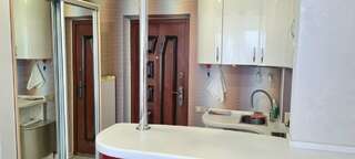 Гостиница  Гостиница Парк Отель Севастополь Студия с мини-кухней с двуспальной кроватью, диванчиком и с видом на город-7